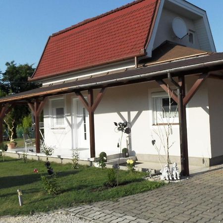 Balatonmáriafürdő Ferienhaus Am Plattensee מראה חיצוני תמונה