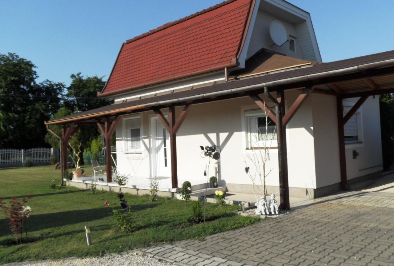Balatonmáriafürdő Ferienhaus Am Plattensee מראה חיצוני תמונה